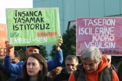 photo_5782694446817722508_y