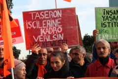 photo_5782694446817722513_y